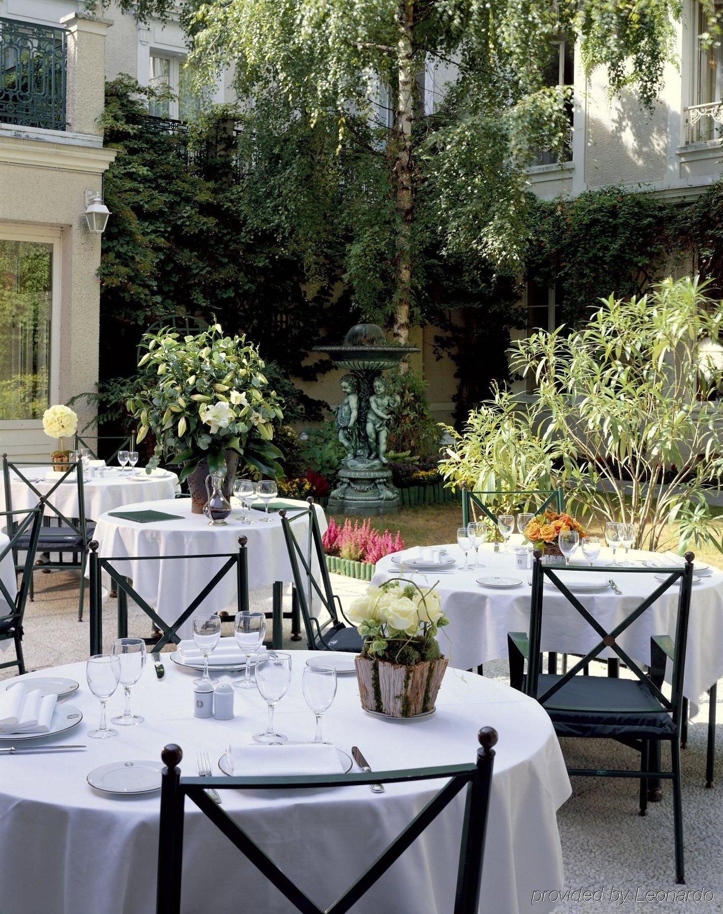 Hotel Restaurant Napoleon Fontainebleau Restaurant foto